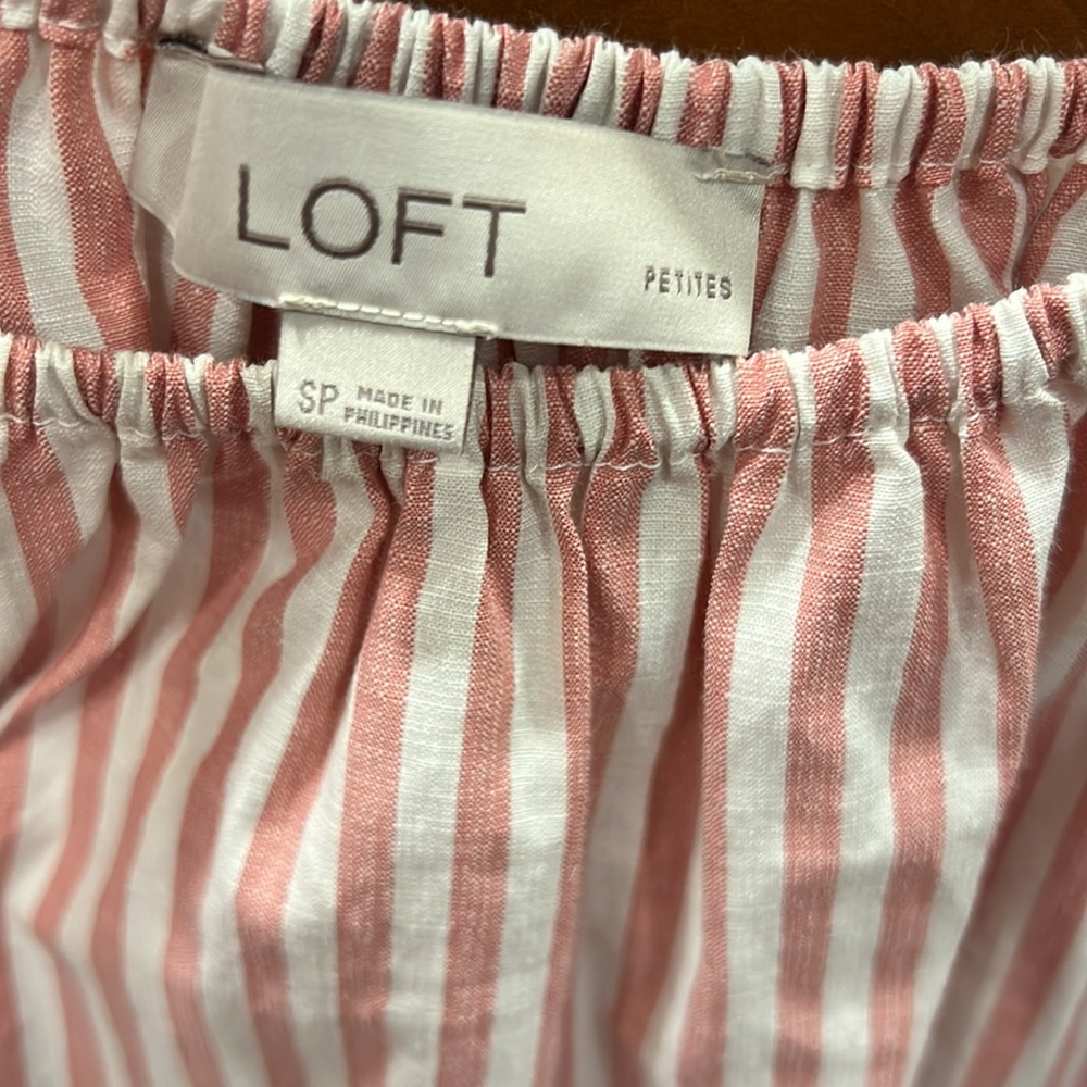LOFT blouse - Picture 2 of 3